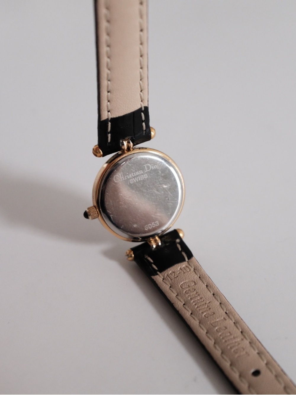 Vintage Dior Gold-Tone Crystal Bezel Watch with Black Leather Strap - Picture 5 of 10